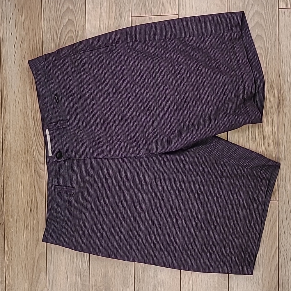 TRAVIS MATHEW Dark Grey Striped Polyester Blend Sz‎ 36 Mens Golf Athletic Shorts
